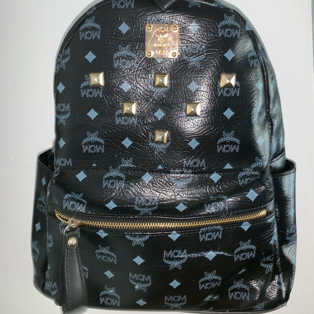 Black mcm bag